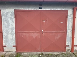 Pronájem řadové garáže v Přelouči